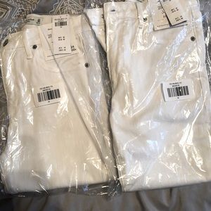 Abercrombie & Fitch High Rise Super Skinny Jeans